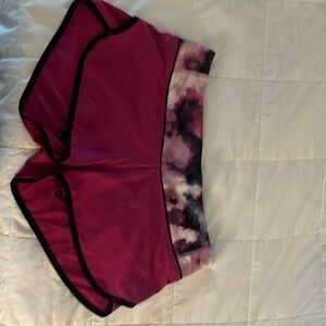 Low rise Lululemon Speed Up Shorts